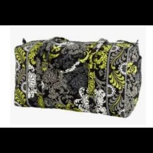 Vera Bradley Lg Duffle Bag-Baroque